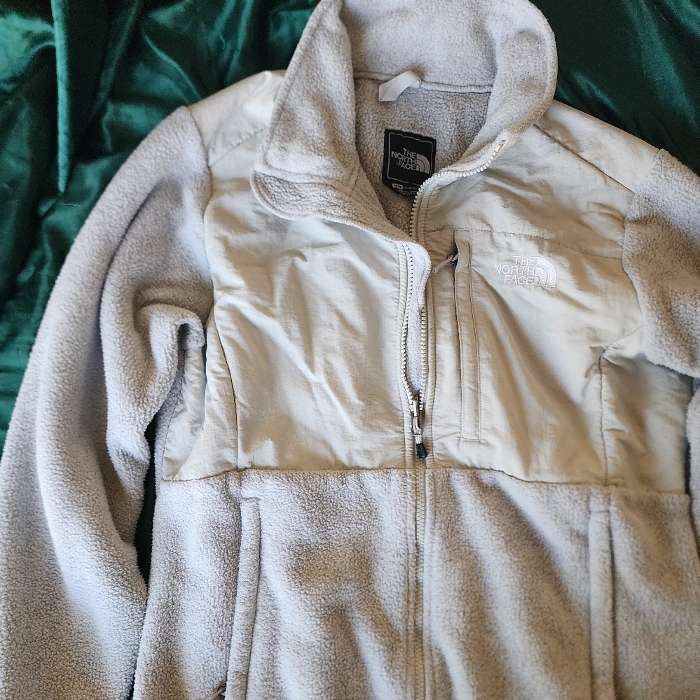 The north face sweater